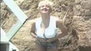 Vintage Mature Exhib Natural Boobs 3